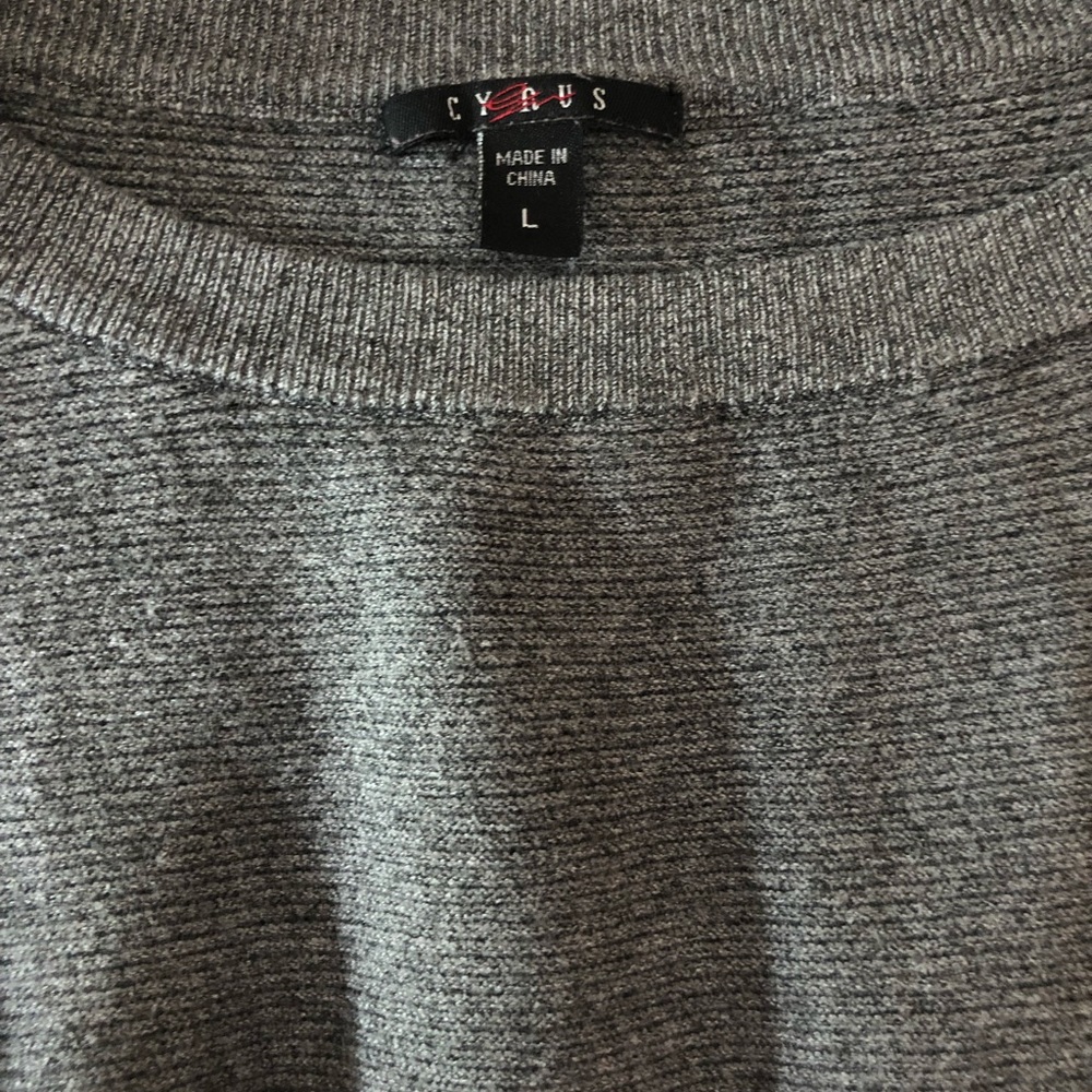 Grey sweater - Picture 2 of 3